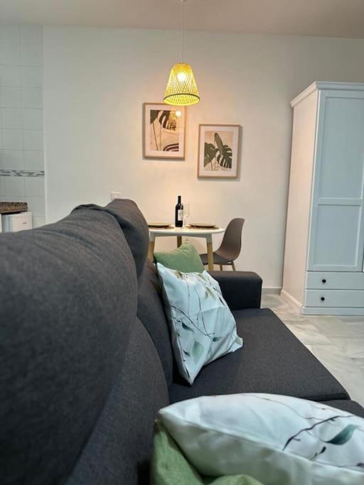 Precioso Estudio Junto Al Mar, Apartamentos Don Diego En La Carihuela Torremolinos Bagian luar foto